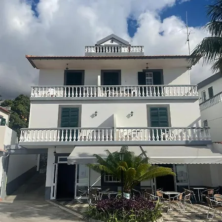 Valhalla Panorama בית הארחה