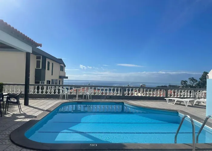 Guest house Residencial Pina 3*