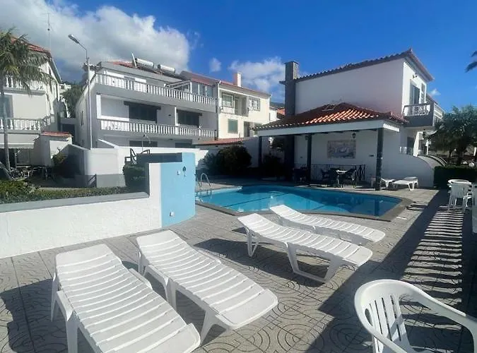 Residencial Pina Guest house