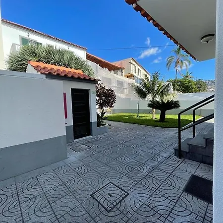 Valhalla Panorama Konukevi 3*