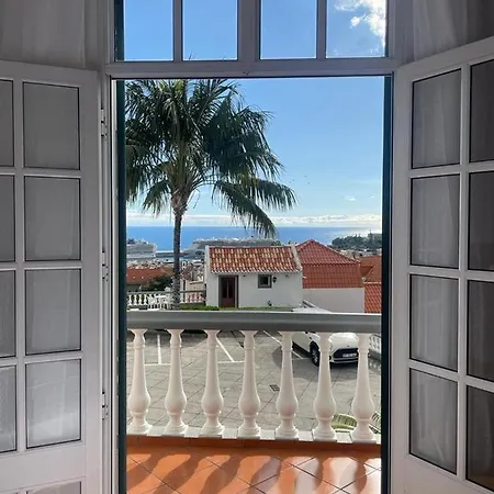 Residencial Pina 3*