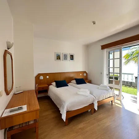 Residencial Pina Guest house