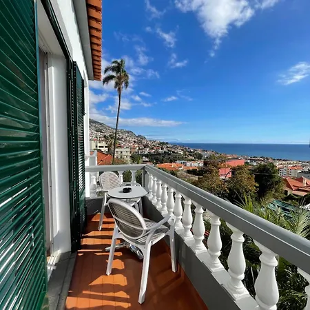 Residencial Pina Guest house